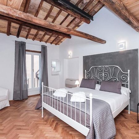 Trastevere Premium Apartment โรม ภายนอก รูปภาพ