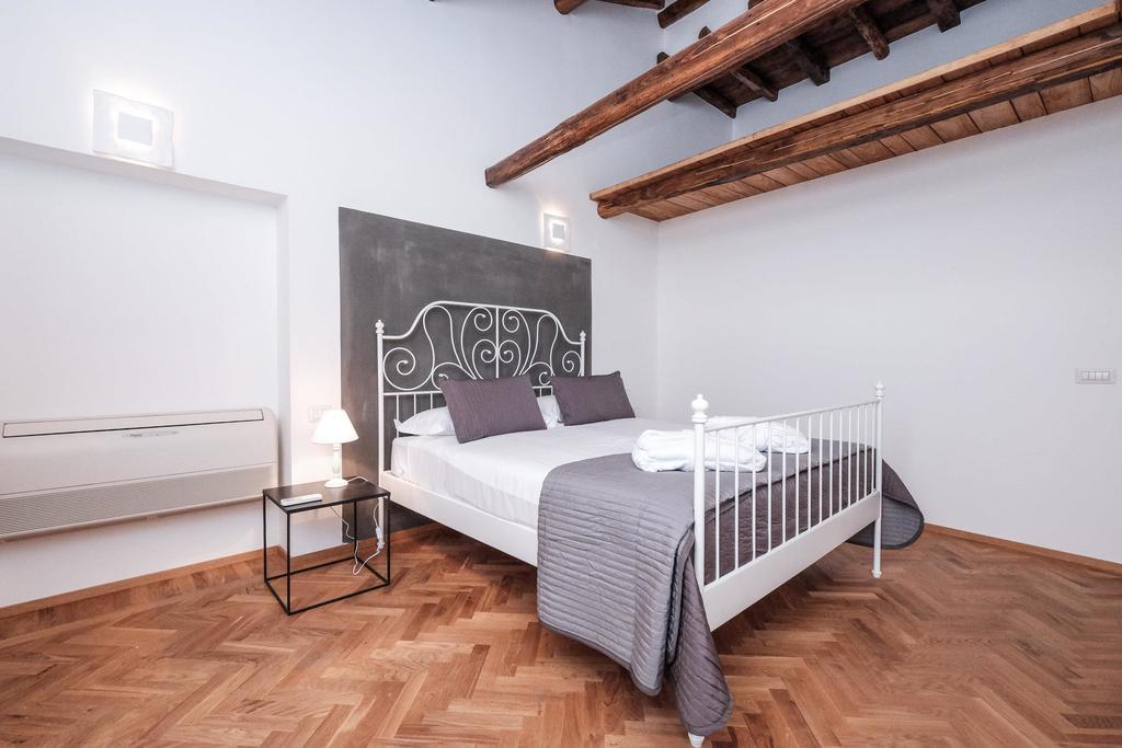 Trastevere Premium Apartment โรม ภายนอก รูปภาพ