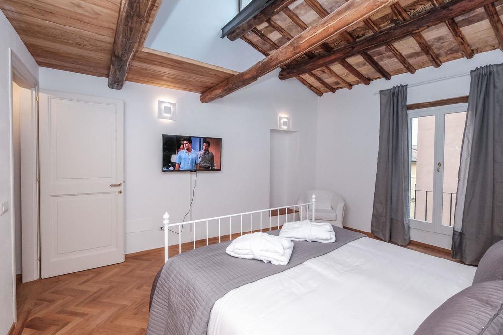 Trastevere Premium Apartment โรม ภายนอก รูปภาพ
