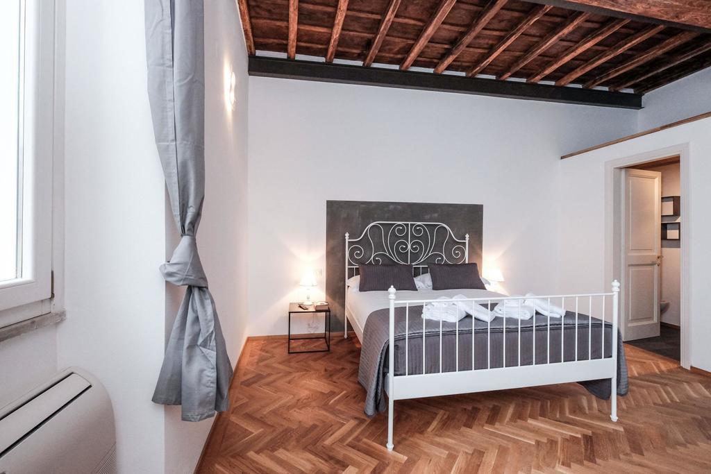 Trastevere Premium Apartment โรม ภายนอก รูปภาพ